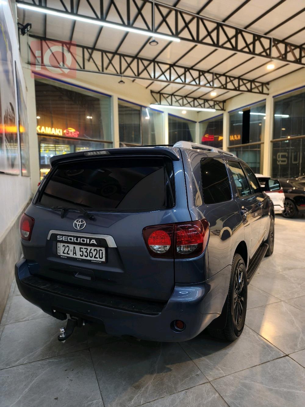 تويوتا سيكويا